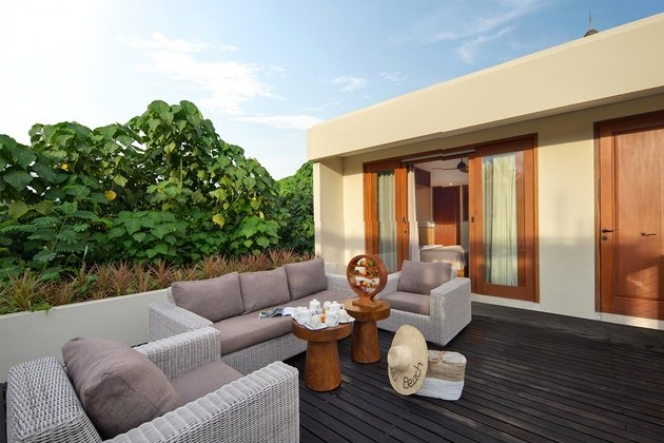 Vibes-nya Homey dan Cozy Banget, Ini Potret Villa Mewah Milik Nana Mirdad dan Andrew White di Bali