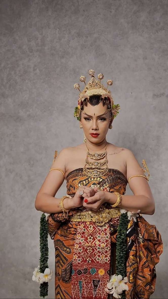 Kalina Ocktaranny Tetiba Muncul Jadi Pengantin Jawa Lengkap dengan Paes, Mau Nikah Lagi?