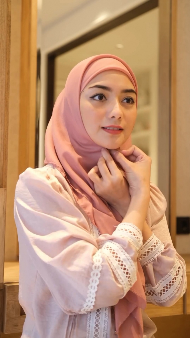 Inspirasi Styling Hijab untuk Ramadan dan Lebaran ala Citra Kirana, Sat Set tapi Tetap Anggun!