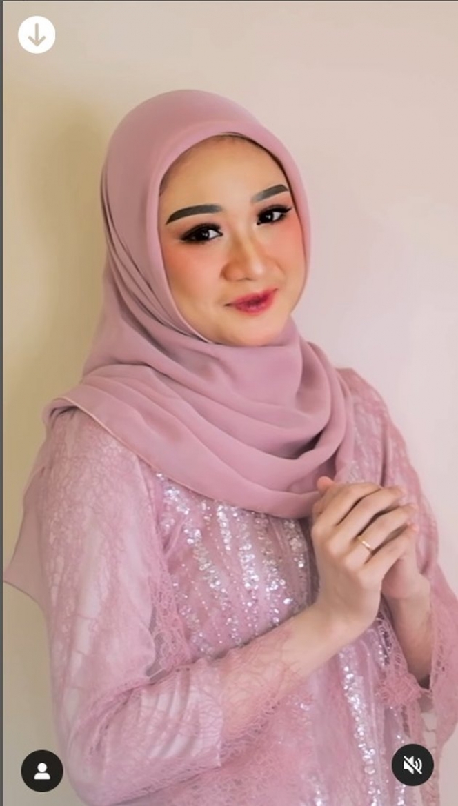 8 Potret Cantik Nafha Firah Calon Istri Mamat Alkatiri, Berawal dari Ngefans Berakhir Dilamar