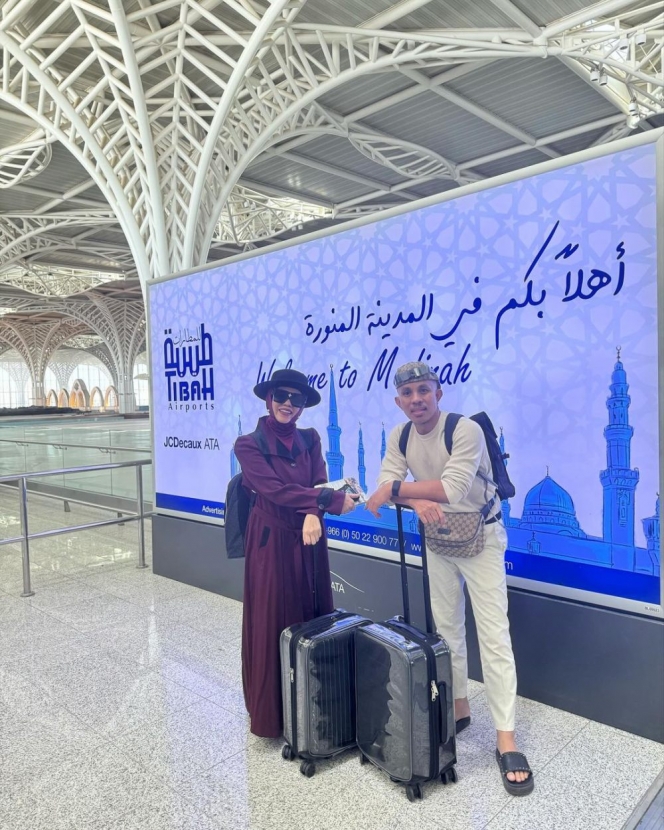 Ramadan Jadi Makin Berkah, Ini Foto-Foto Keluarga Gen Halilintar Umrah Bareng ke Tanah Suci