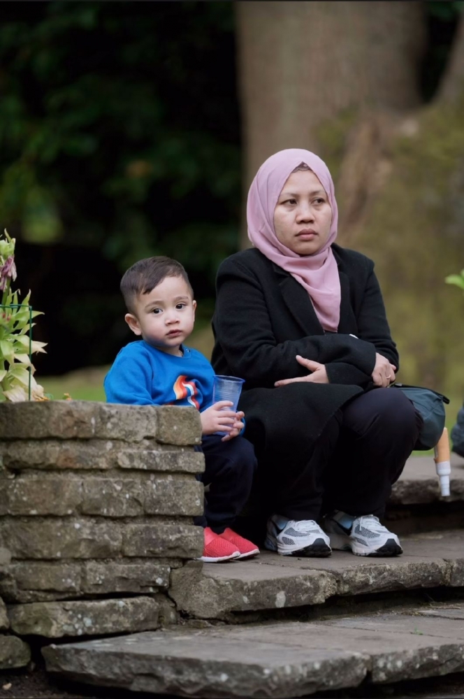 Dekat Seperti Keluarga, Ini Momen Bahagia Sus Rini yang Ikut Diboyong Nagita Slavina Liburan ke London