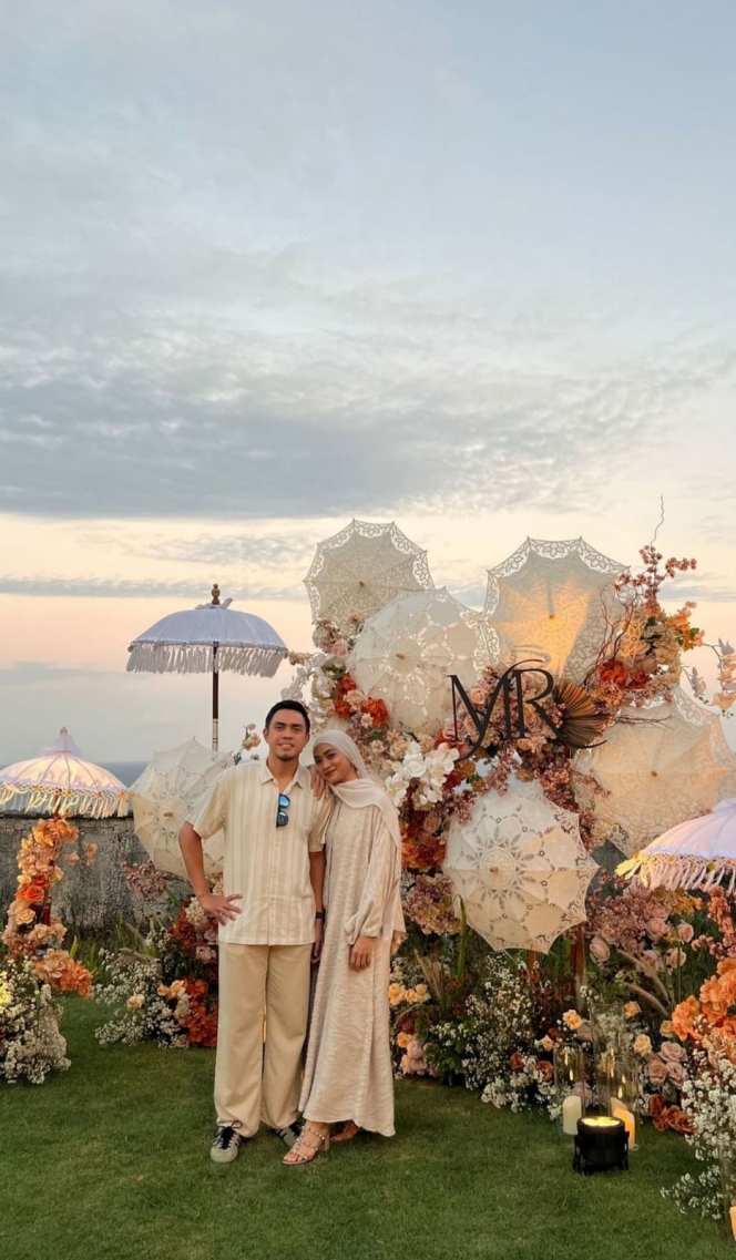 Deretan Artis yang Hadiri Resepsi Ke-2 Mahalini dan Rizky Febian di Bali, Ada Rossa Hingga Nia Ramadhani yang Jadi Bridesmaid