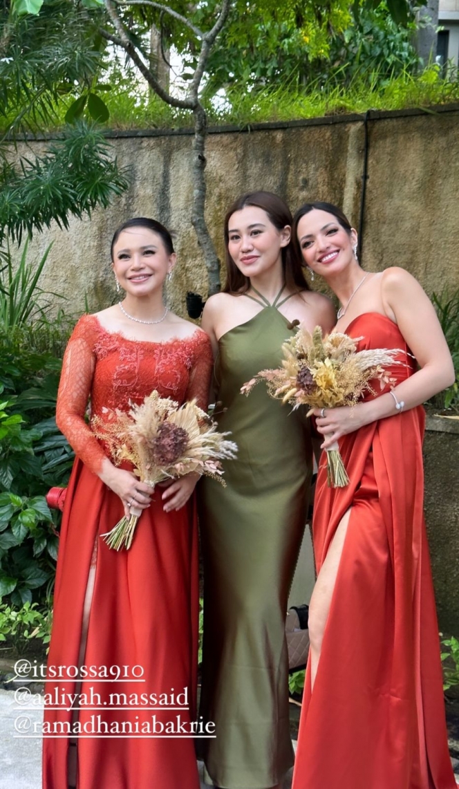 Deretan Artis yang Hadiri Resepsi Ke-2 Mahalini dan Rizky Febian di Bali, Ada Rossa Hingga Nia Ramadhani yang Jadi Bridesmaid