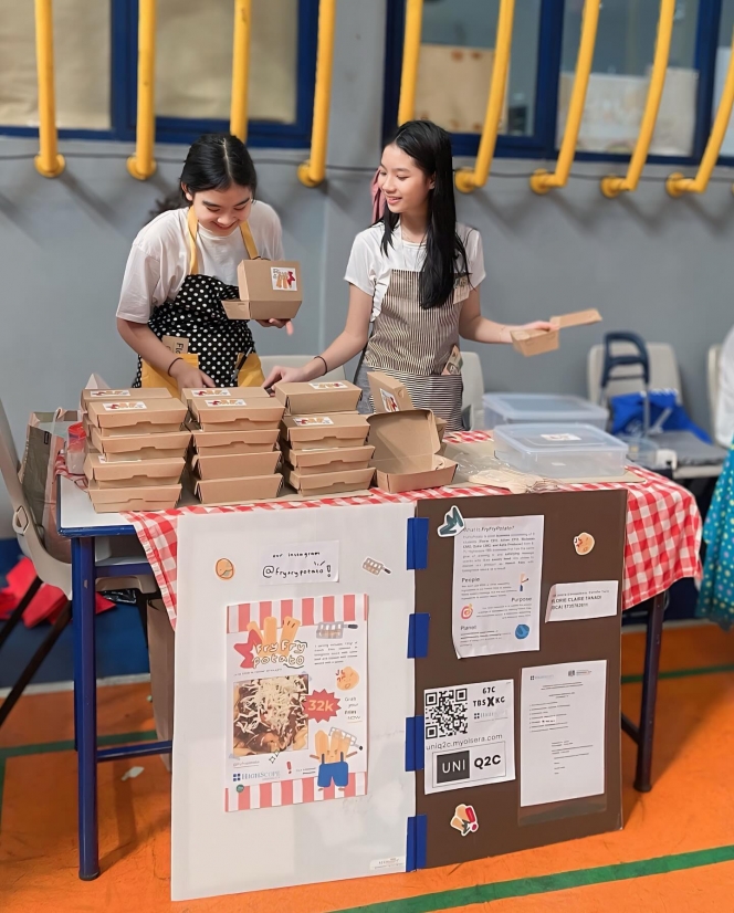 10 Foto Anak Sambung Zaskia Gotik Jualan Makanan di Sekolah, Ditemani Sang Mama Belajar Jadi Pebisnis!