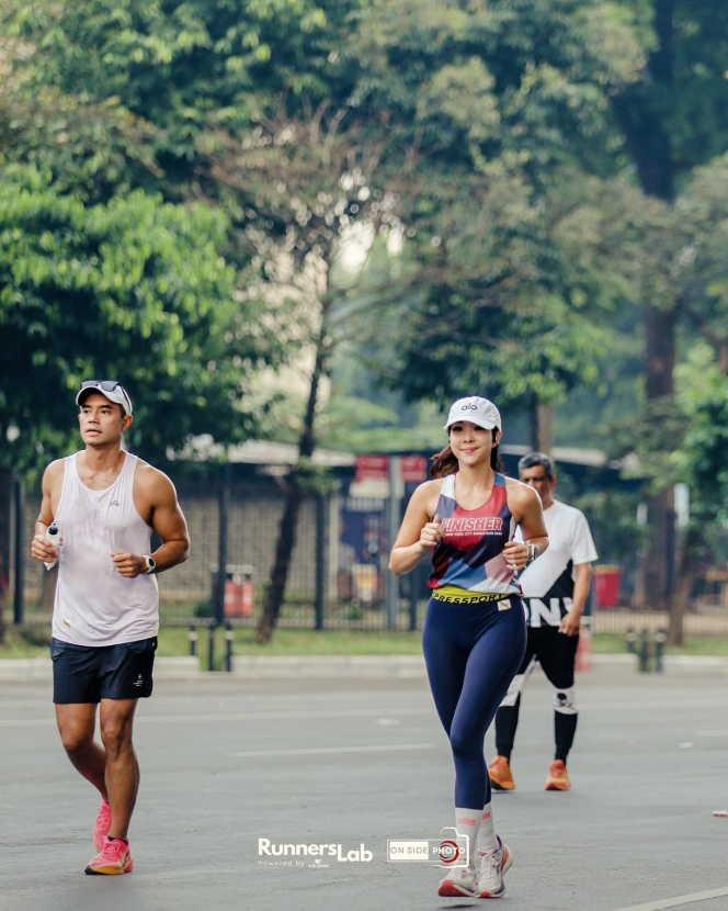 Sudah Putus Lama, 10 Foto Rino Soedarjo dan Gisella Anastasia Jogging Bareng, Balikan Lagi? 