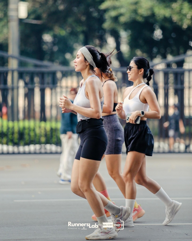 Sudah Putus Lama, 10 Foto Rino Soedarjo dan Gisella Anastasia Jogging Bareng, Balikan Lagi? 