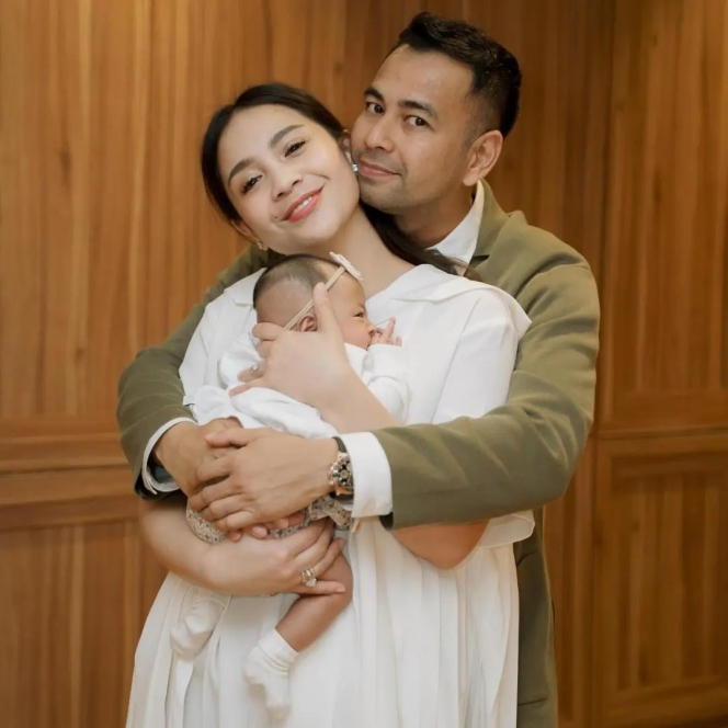 Ini Penampakan Wajah Baby Lily yang Tersorot Kamera, Cantik Banget Disebut Rayyanza Versi Perempuan