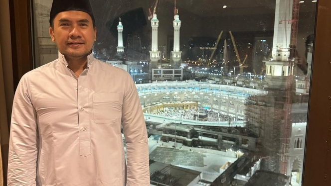 9 Foto Saipul Jamil Jalani Ibadah Haji di Tanah Suci, Asyik Sambil Kulineran