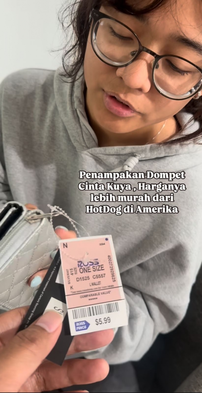 Gak Lebih Mahal dari Hot Dog, Ini Momen Cinta Kuya Pamer Dompet Murah Seharga Rp80 Ribu di Amerika