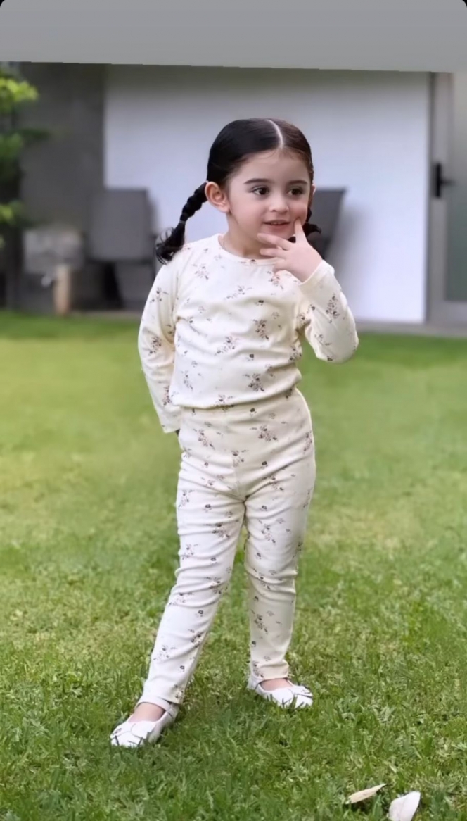 Aesthetic Sejak Dini, Ini Foto Terbaru Guzel Anak Margin Wieheerm yang Makin Cantik dan Gemesin Pol