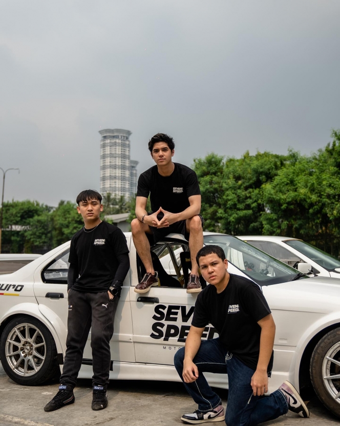 10 Foto Al Ghazali yang Makin Jago Drifting, Siap Ikut Kompetisi Tahun Ini!