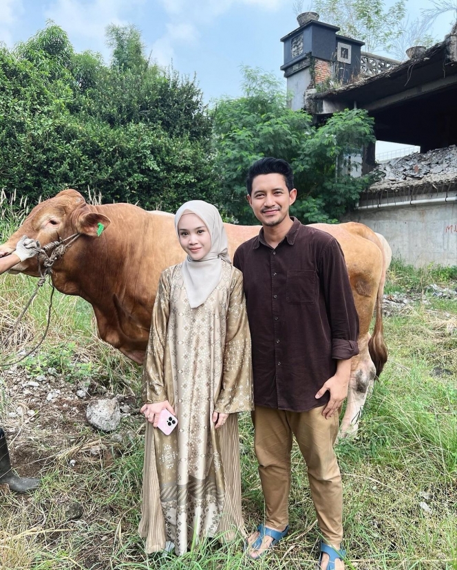 7 Potret Chand Kelvin Rayakan Idul Adha Bareng Calon Istri, Banjir Pujian Cantik dari Netizen