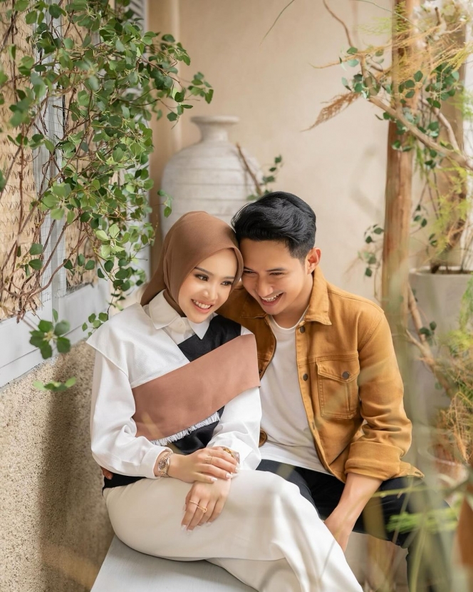 7 Potret Chand Kelvin Rayakan Idul Adha Bareng Calon Istri, Banjir Pujian Cantik dari Netizen