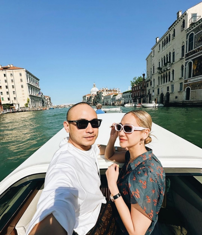 Disinggung Netizen soal Siapa yang Bayar Liburan, BCL dan Tiko Tetap Asyik Nikmati Honeymoon di Venice hingga Roma