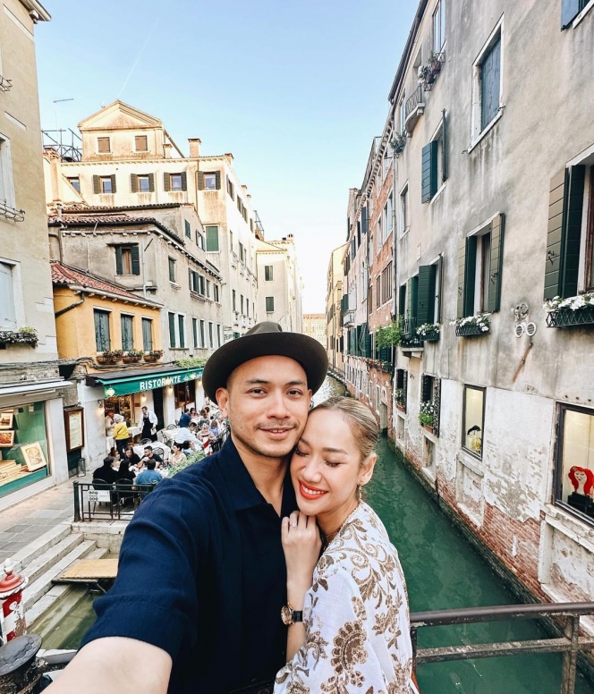 Disinggung Netizen soal Siapa yang Bayar Liburan, BCL dan Tiko Tetap Asyik Nikmati Honeymoon di Venice hingga Roma