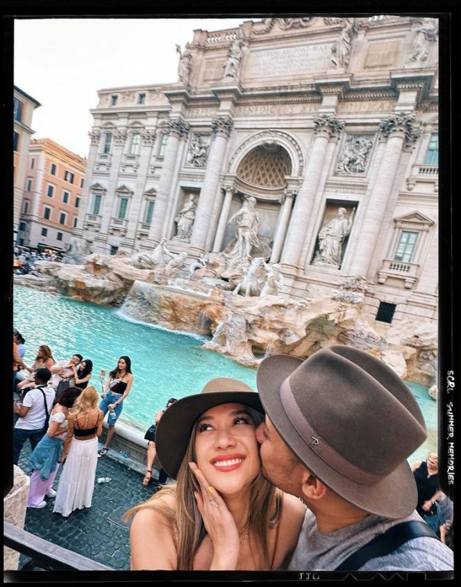 Disinggung Netizen soal Siapa yang Bayar Liburan, BCL dan Tiko Tetap Asyik Nikmati Honeymoon di Venice hingga Roma