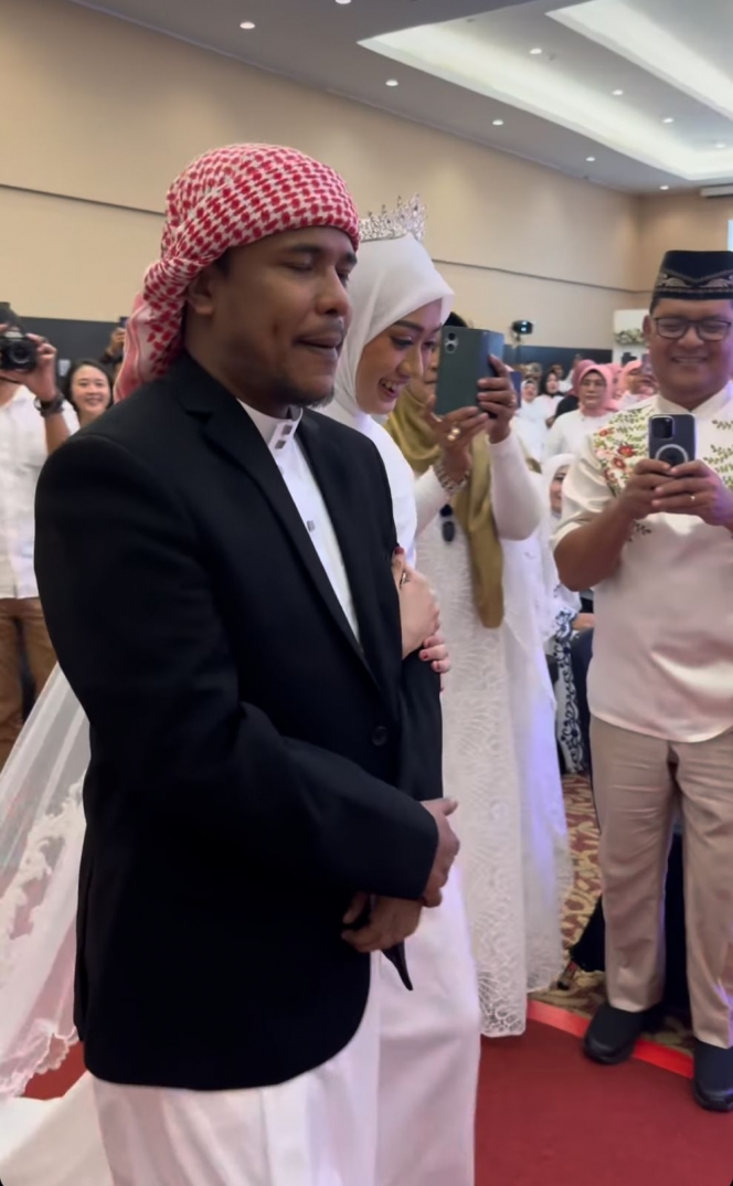 Deretan Foto Pernikahan Mamat Alkatiri dengan Nafha Firah Seleb TikTok yang Digelar Secara Tertutup