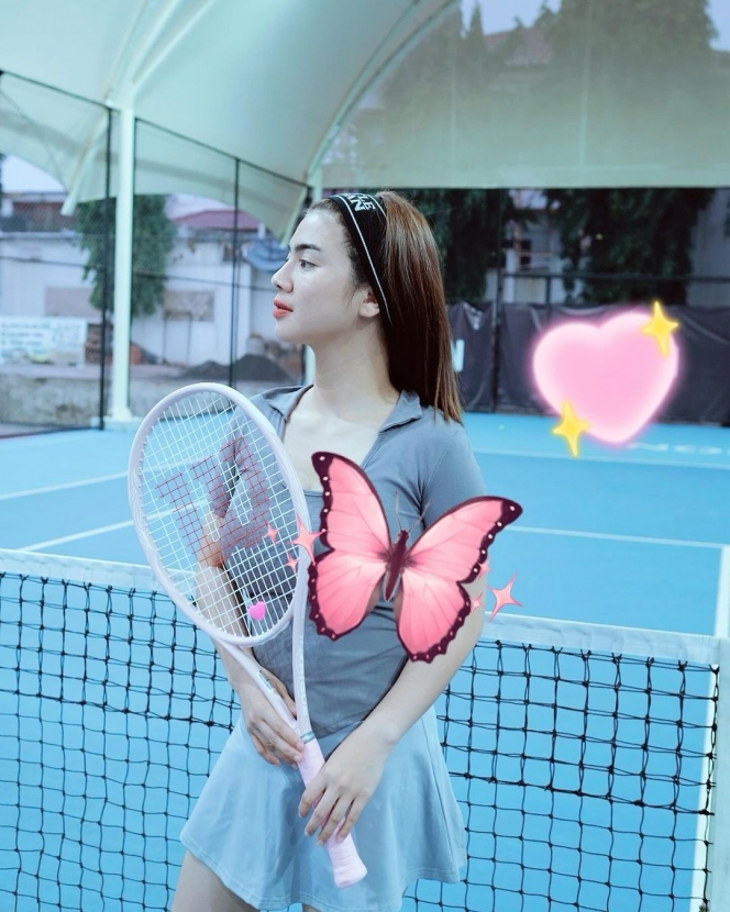 7 Foto Felicya Angelista dan Furry Citra di Lapangan Tennis, Tetap Cantik Meski Banjir Keringat