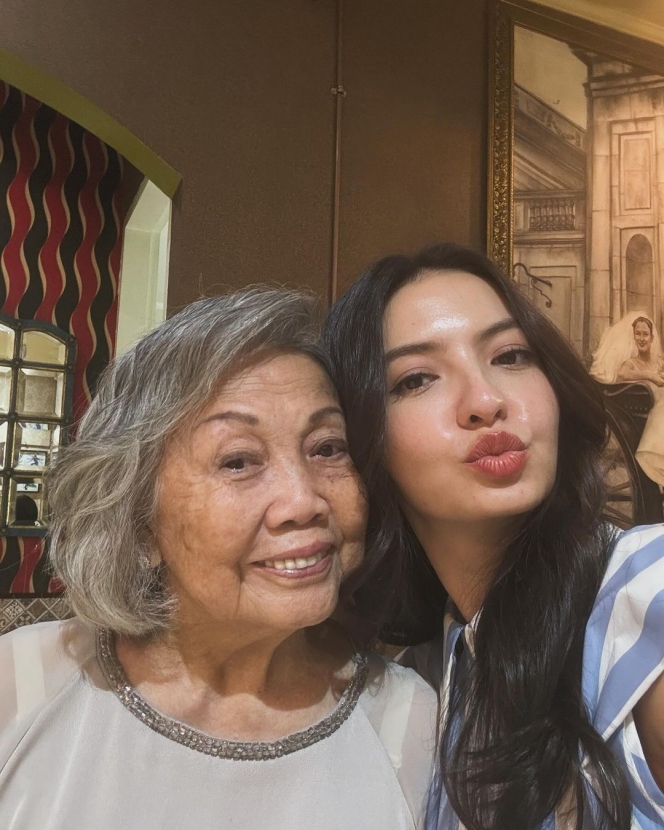 Deretan Foto Raline Shah Habiskan Waktu bareng Sang Nenek, Diajak Jalan-Jalan Keliling Kota