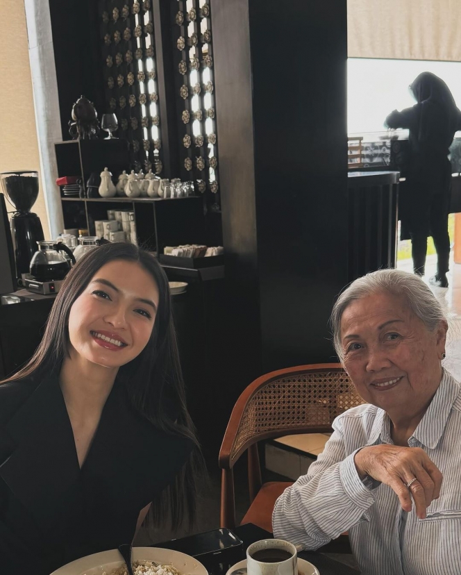 Deretan Foto Raline Shah Habiskan Waktu bareng Sang Nenek, Diajak Jalan-Jalan Keliling Kota