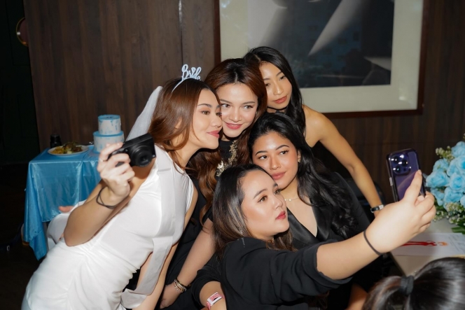 13 Foto Acara Bridal Shower Aaliyah Massaid, ada Azizah Salsha hingga Anak Puan Maharani