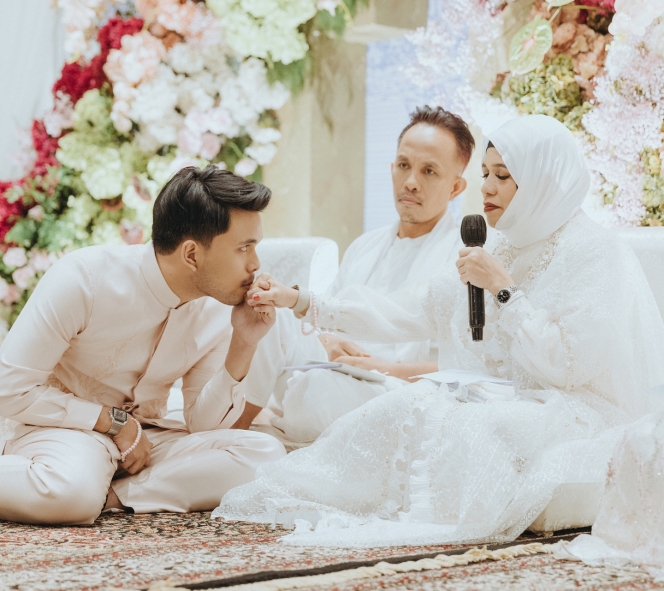 10 Foto Pengajian Aaliyah Massaid dan Thariq Halilintar Jelang Pernikahan, Penuh Haru Sekaligus Bahagia