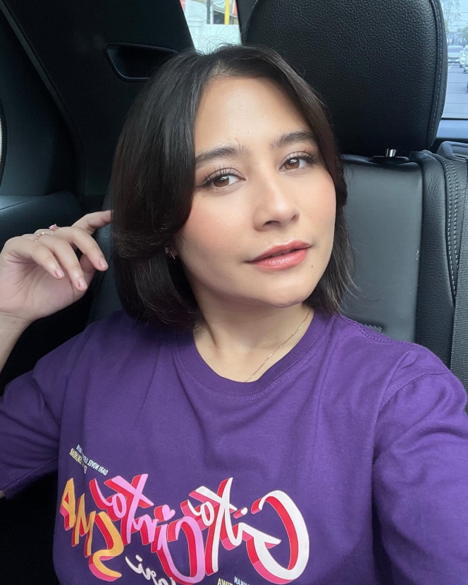 10 Foto Transformasi Prilly Latuconsina yang Sekarang Miliki Badan Langsing dan Ramping Banget