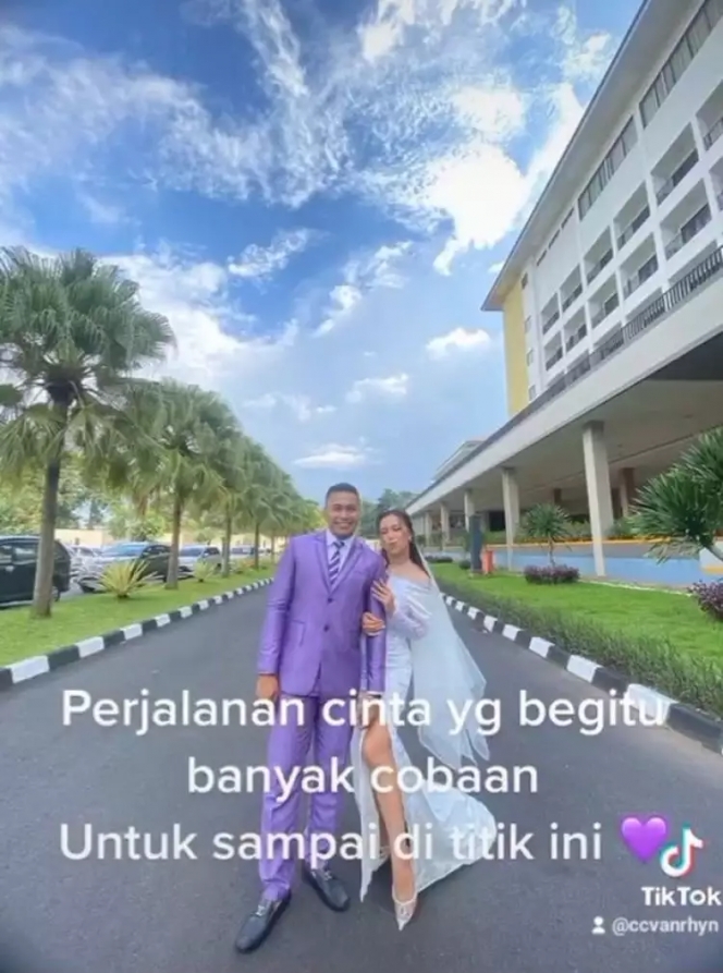 Baru Menikah Seumur Jagung, Ini 11 Foto Aprilio Manganang dan Istri yang Kini Sudah Berpisah