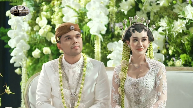 Akhirnya Sah jadi Suami-Istri, Ini 10 Momen Akad Nikah Thariq Halilintar dan Aaliyah Massaid