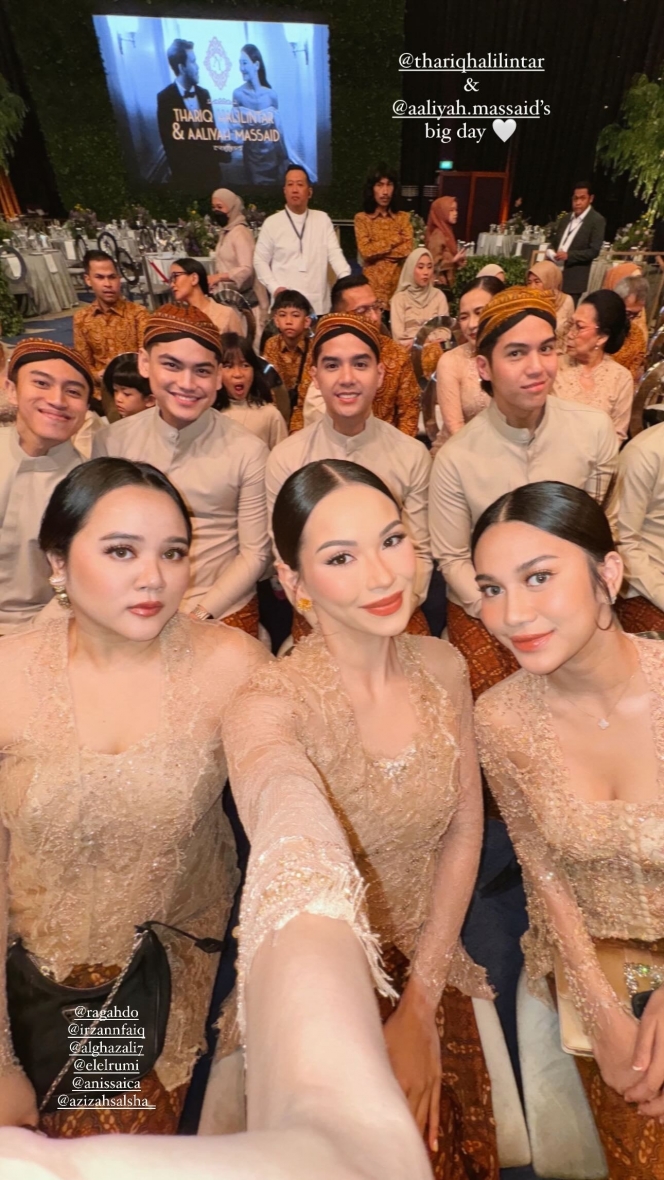 9 Foto Bridesmaid dan Groomsmen di Pernikahan Thariq dan Aaliyah, Bertabur Visual!