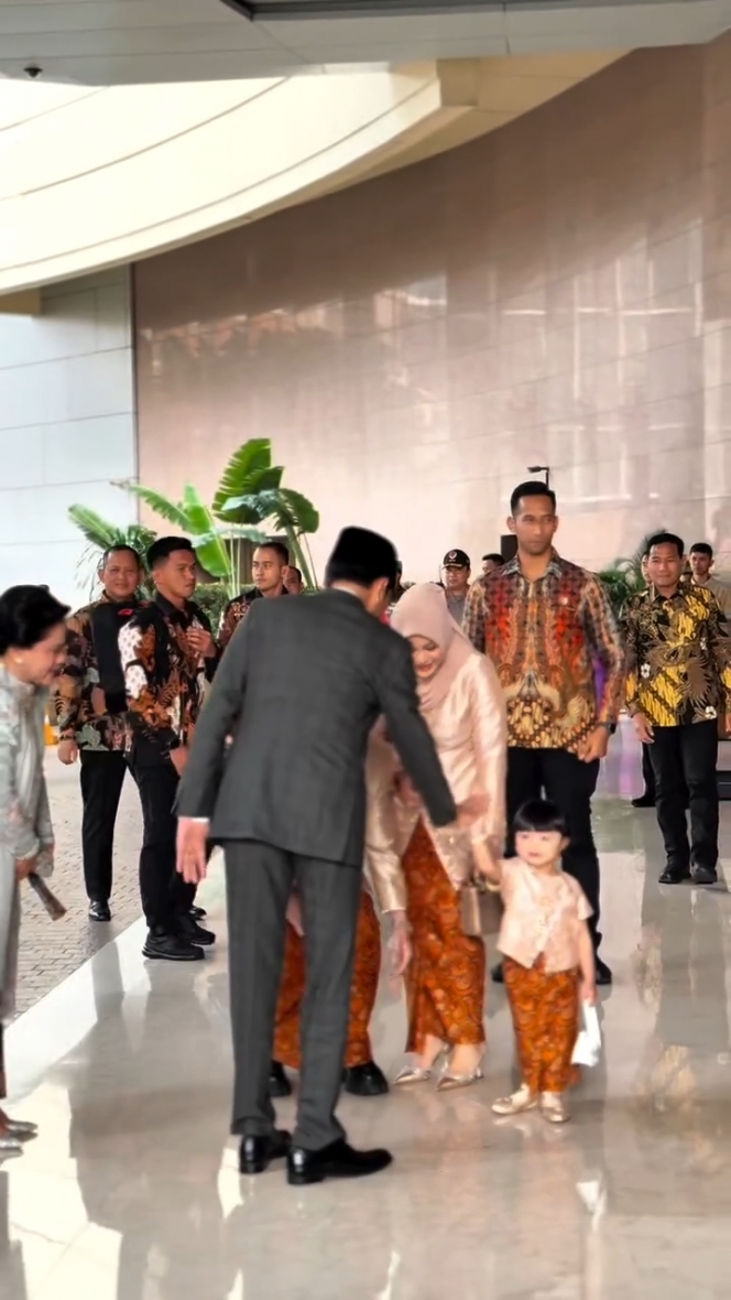 Ramai Jadi Sorotan, Ini 10 Foto Atta Halilintar Dampingi Presiden Jokowi di Pernikahan Aaliyah Massaid dan Thariq