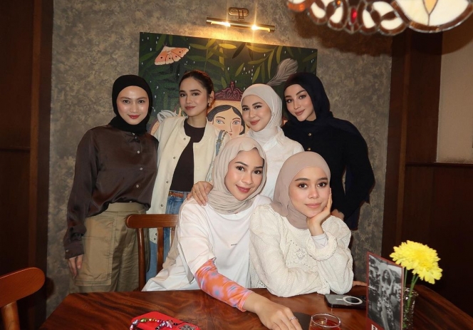 Makin Dekat, Ini Foto Momen Syifa Hadju Ajak El Rumi Kumpul Bareng Geng Arisan Mamayu