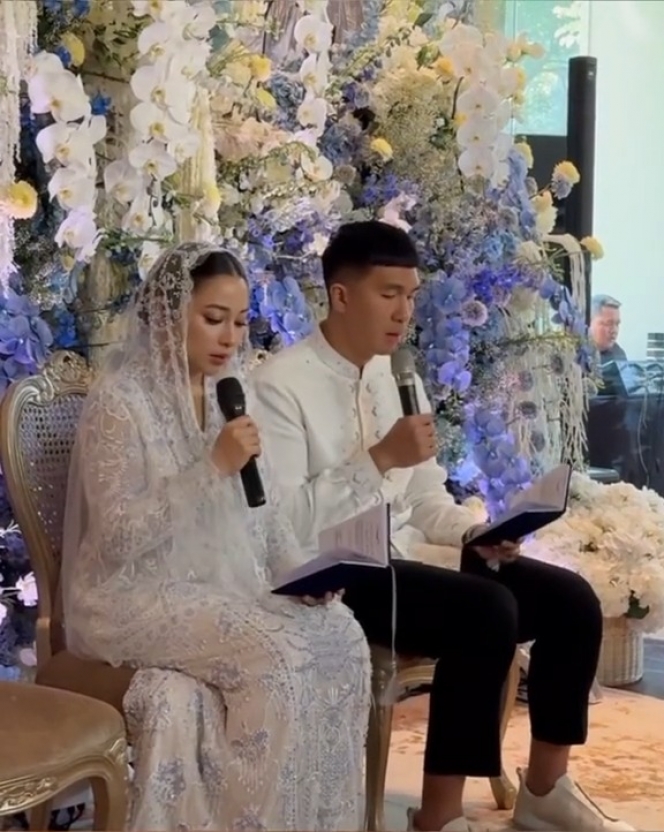 10 Momen Nikita Willy dan Indra Priawan Gelar Acara Tasyakuran Empat Bulan Kehamilan