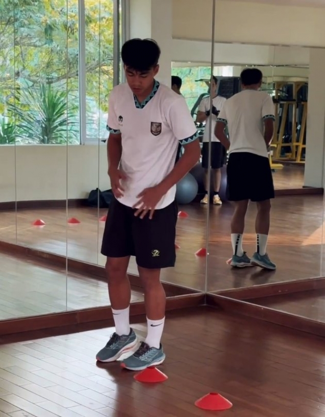 7 Foto Diego Anak Darius Sinathrya Berlatih di Gym, Tetap Semangat Latihan Meskipun Dicoret dari Timnas Indonesia U-16