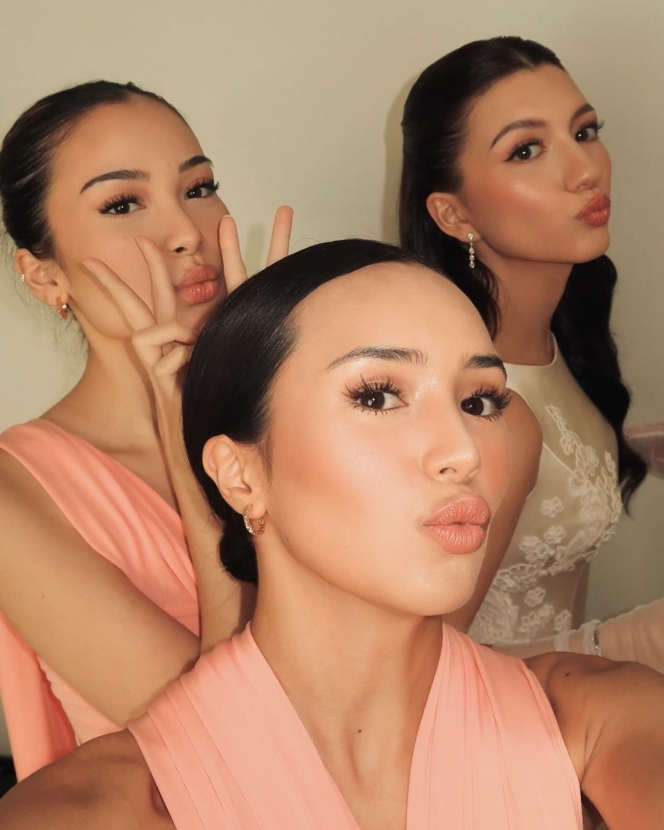 9 Foto Beby Tsabina dan Sephora Sievert Jadi Bridesmaid di Pernikahan Cassandra Lee, Trio Bestie yang Tidak Terpisahkan!